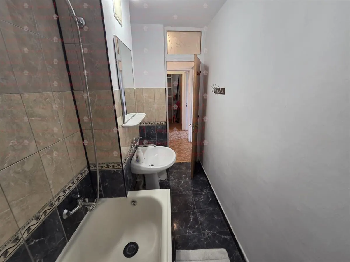 Apartament 3 camere  Piata Victoriei Str. Mexic nr. 2 spre inchiriere - foto 10