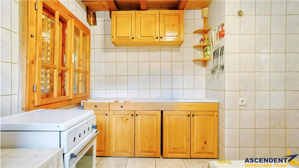 Armonie si spatiu:Casa selecta, peste 1.600mp teren, locatie discreta, Bran - foto 5