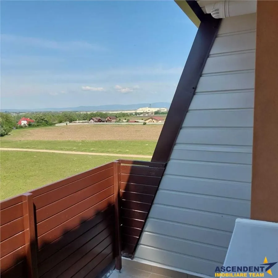 Apartament doua camere, Sanpetru - foto 1