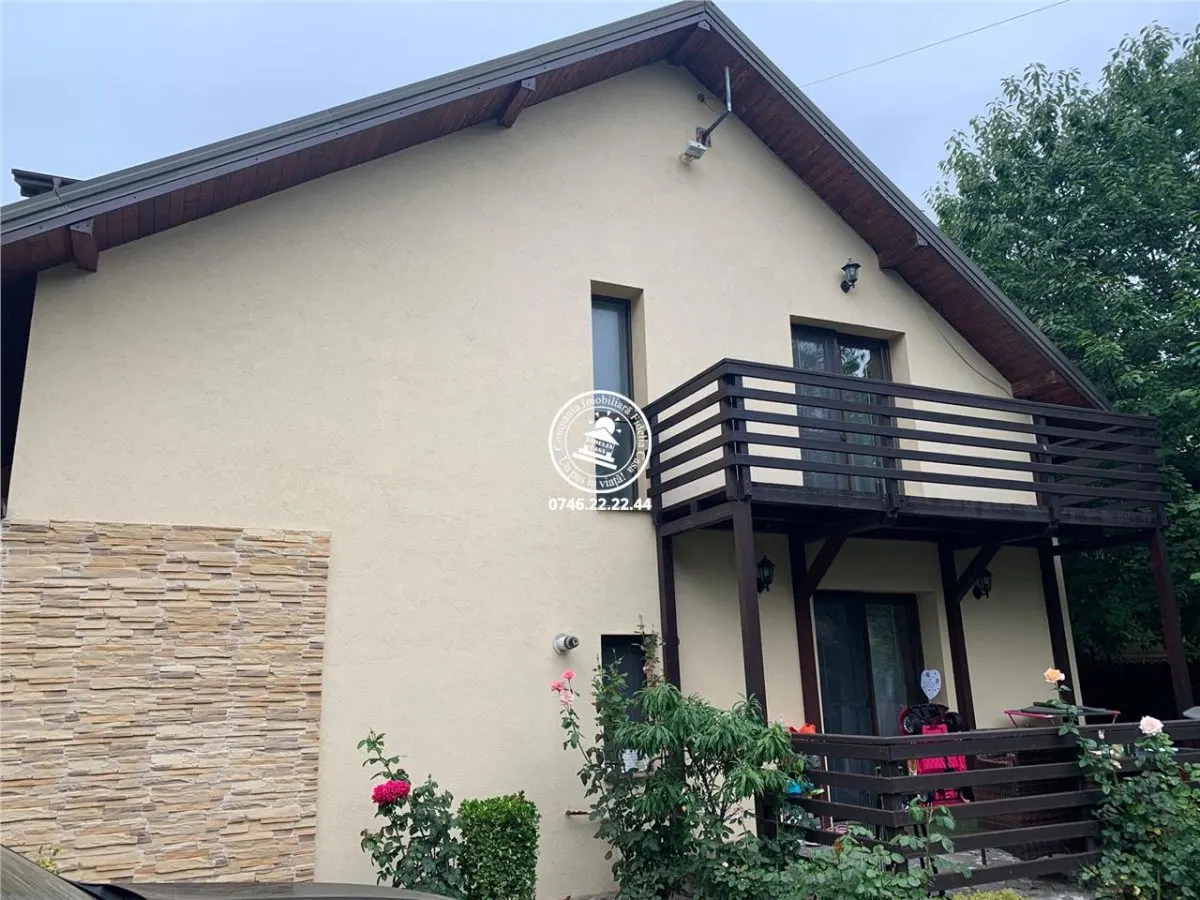 Vila  de vanzare  Copou, - foto 1