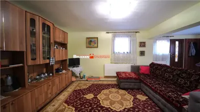 Casa P+M cu demisol | Zona Iosia, Oradea â€” 153,3 mp utili - foto 11
