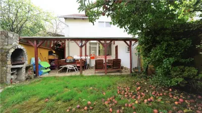 DUPLEX IN CARTIERUL ONCEA CU PARCARE SI CURTE - Oradea