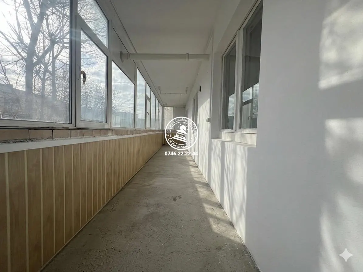 Apartament cu 3 camere decomandat, situat în zona Nicolina 2 â€“ prima parte a cartierului - foto 7