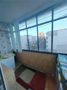 Apartament 3  camere zona Vest Piata Aurora - foto 5
