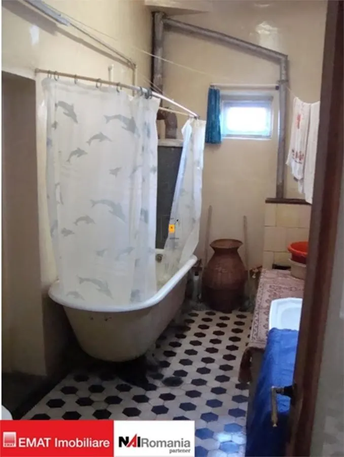 Vanzare casa in zona ultracentrala - foto 2
