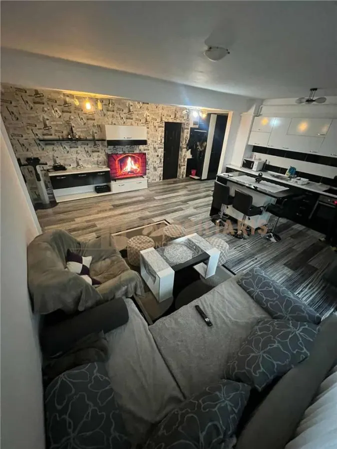 Apartament 2 camere, zona Hotel Europa - foto 1