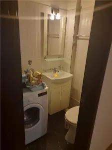 Apartament de vanzare 3 camere zona Ultracental - foto 6