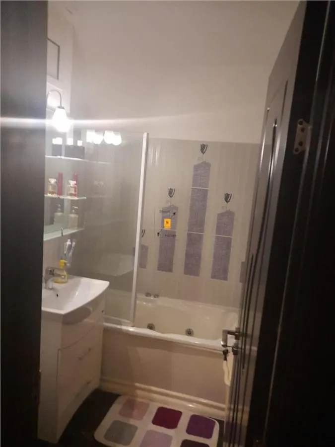 Apartament de vanzare 3 camere zona Ultracental - foto 7