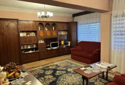 Apartament 3 camere de vanzare  zona Ana Ipatescu - Ploiesti
