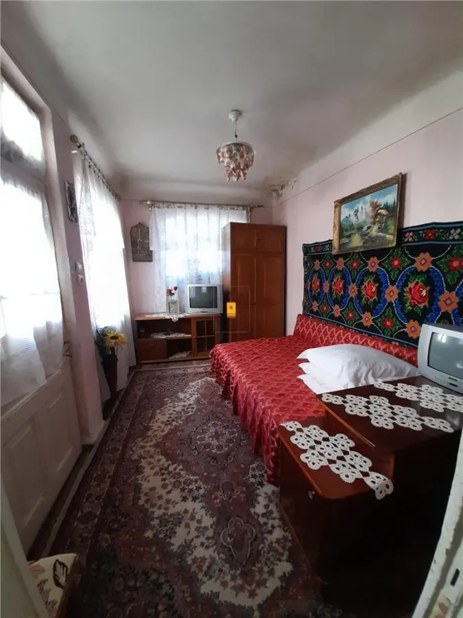 Vanzare casa zona Piata Anton (ID: 886) - foto 1