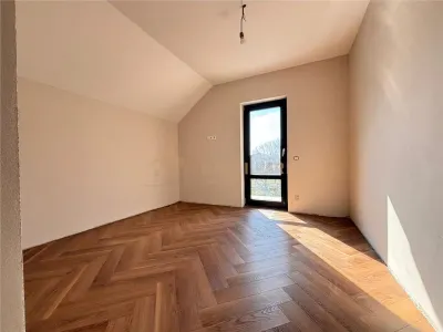Casa individuala cu etaj - cartier Ferneziu - foto 10