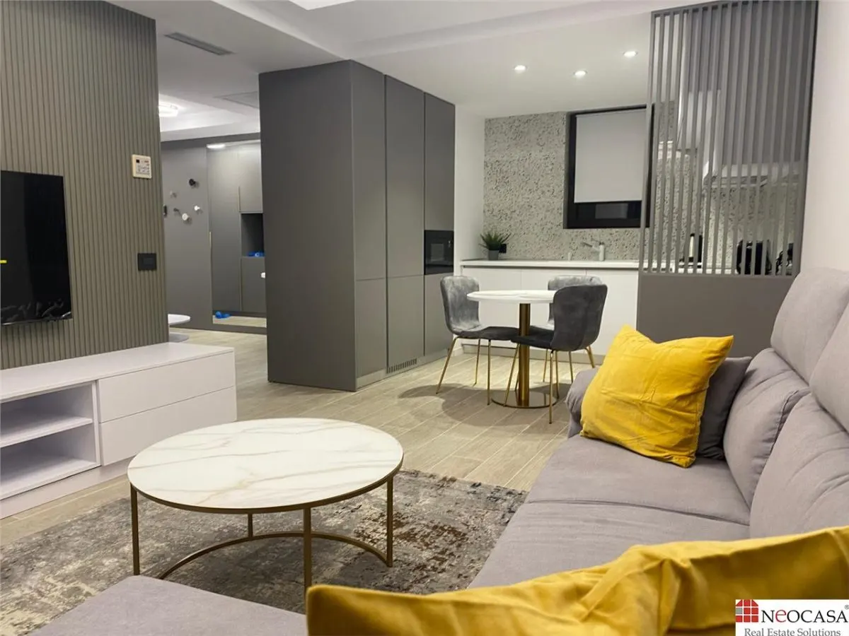 La cativa pasi de Herastrau | Prima Inchiriere, | 2 Camere | cu Terasa - foto 1