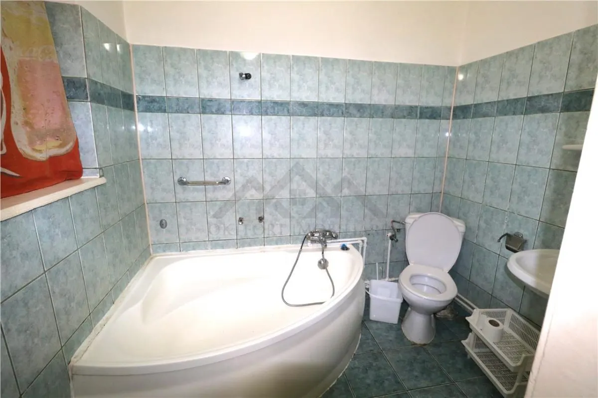 Apartament 3 camere  , centrala proprie , Central - foto 8