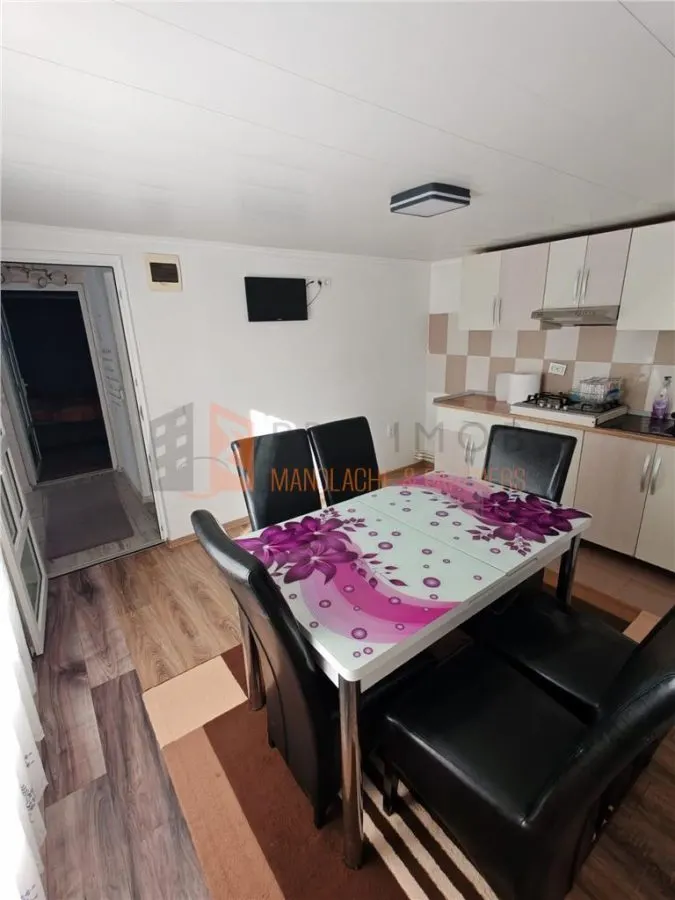 Casa tip parter zona Maracineni - foto 16