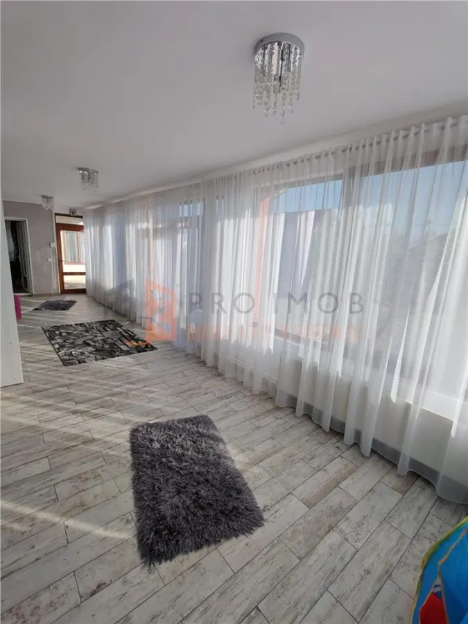 Casa tip parter zona Maracineni - foto 17
