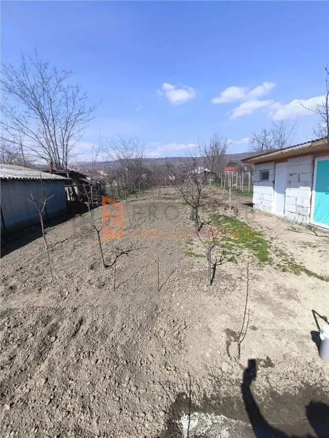 Casa tip parter zona Pietroasele-Saranga - foto 15