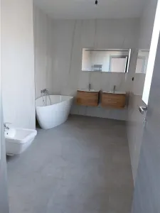 APARTAMENT DE VANZARE IN ZONA FLOREASCA LAC - foto 11