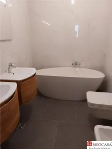 APARTAMENT DE VANZARE IN ZONA FLOREASCA LAC - foto 10