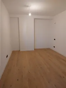 APARTAMENT DE VANZARE - foto 2