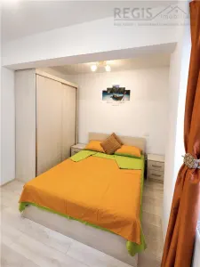 Apartament tip studio cu parcare zona mall Coresi - foto 4