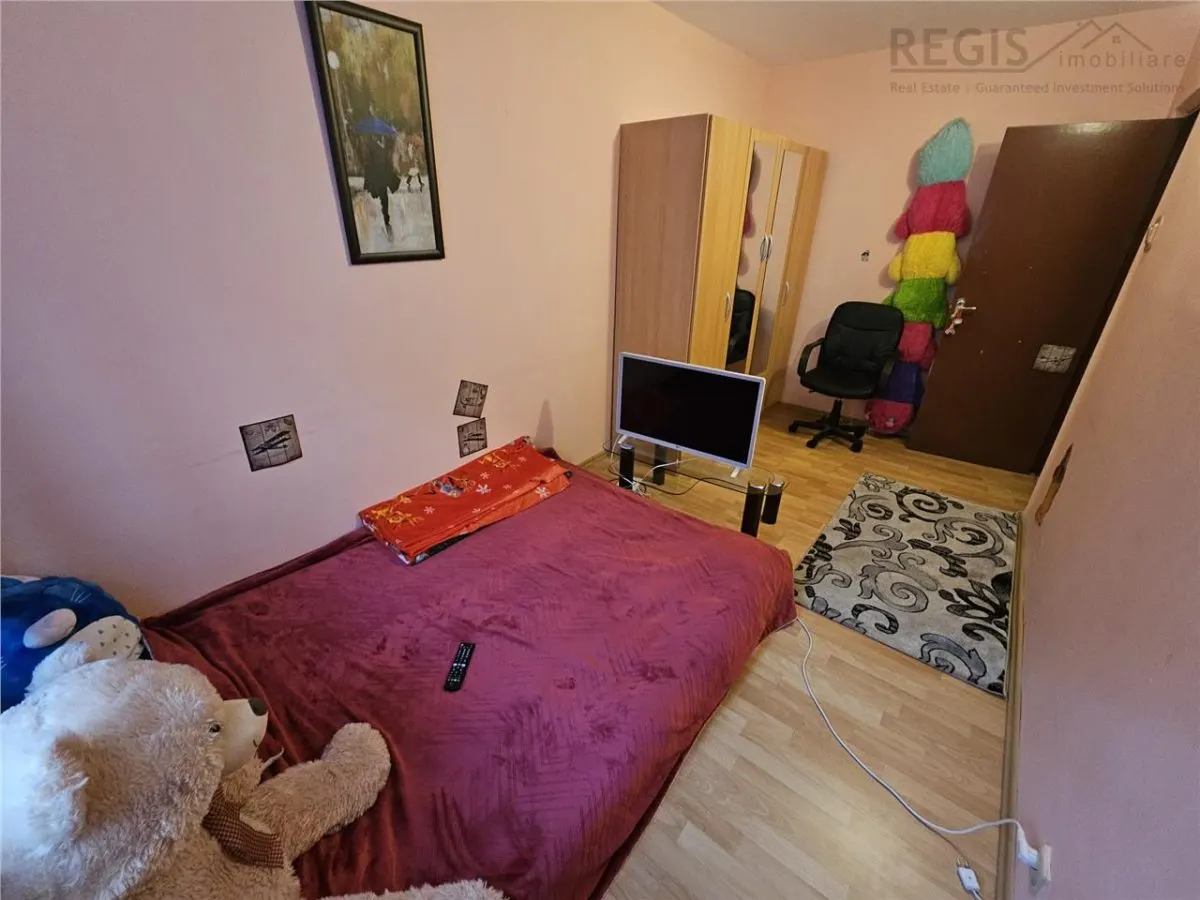 Apartament 3 camere decomandate, zona Astra - foto 8