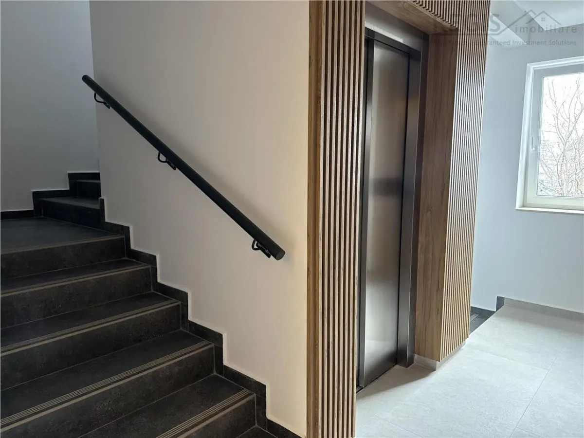 Oportunitate,  3  camere SPATIOS ,  Coresi - foto 19