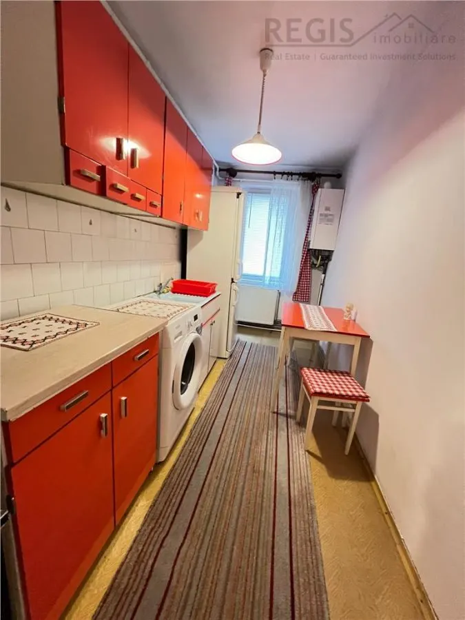 Vanzare apartament 2 camere - Astra, strada Cocorului - foto 5