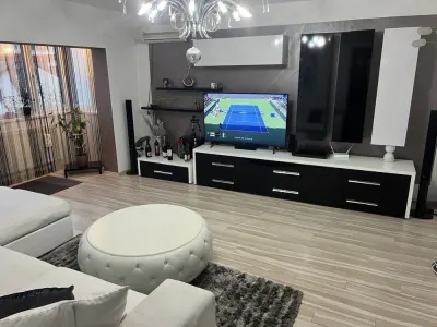 Apartament 2 camere decomandat etaj intermediar Scriitorilor - Brasov