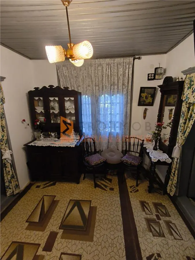 Casa tip parter cu teren generos zona Clondiru - foto 5