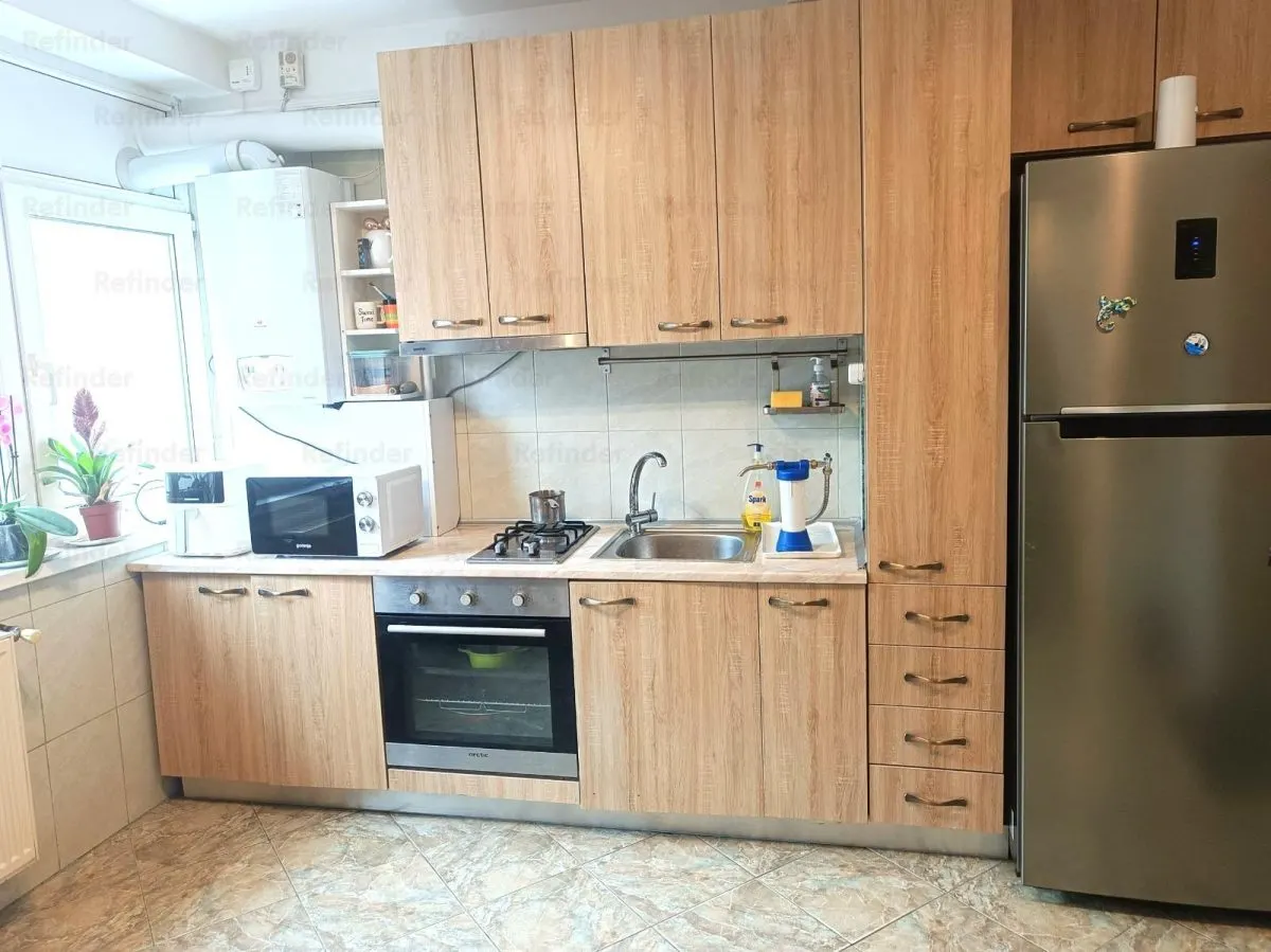 Vanzare apartament 3 camere | Piata Iancului metrou | centrala proprie | etaj 3/10 | mobilat si utilat | 67mp utili | - foto 1