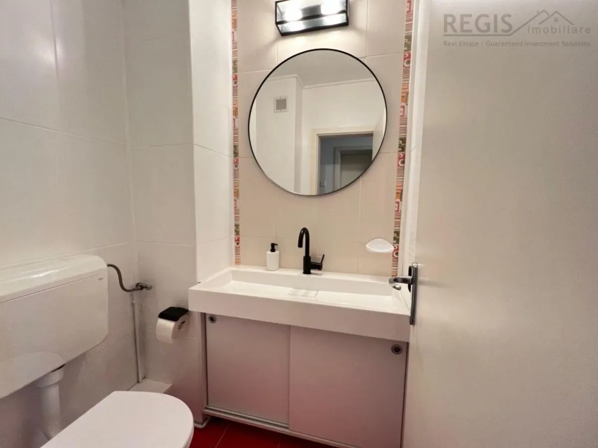 Bloc Vila Central | 3 camere la etaj intermediar cu 2 parcari - foto 13
