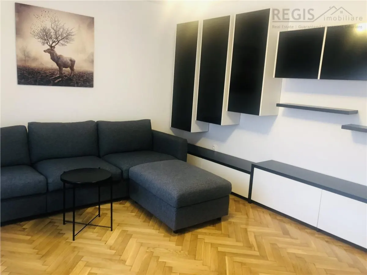 Bloc Vila Central | 3 camere la etaj intermediar cu 2 parcari - foto 16