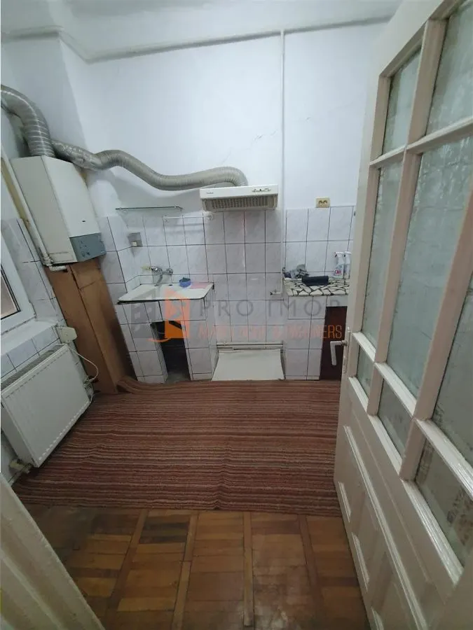 Casa tip parter + teren zona Centru - foto 5
