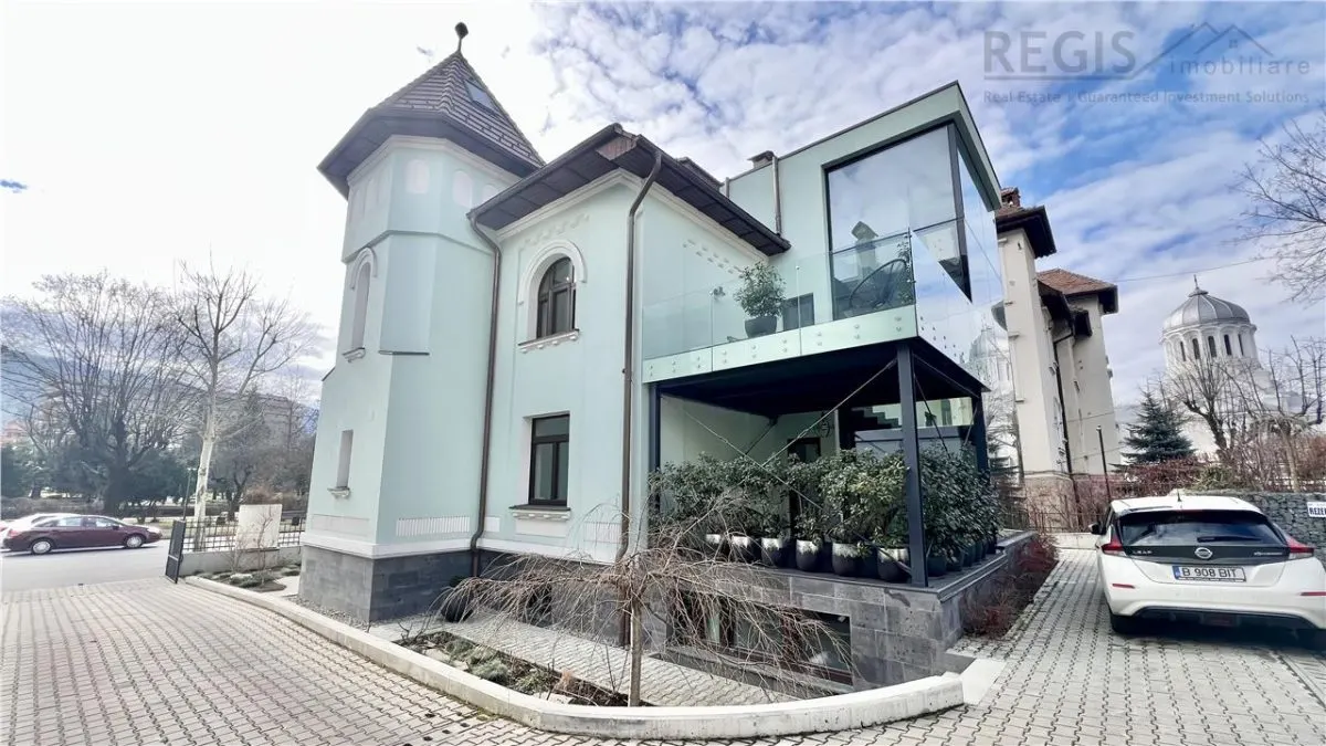 Cladire ultracentrala pretabila centru medical I birouri â€“ Brasov | Lift | Parcare proprie - foto 24
