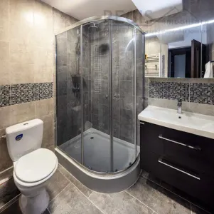 Apartament de 3 camere zona Tractorul - foto 8