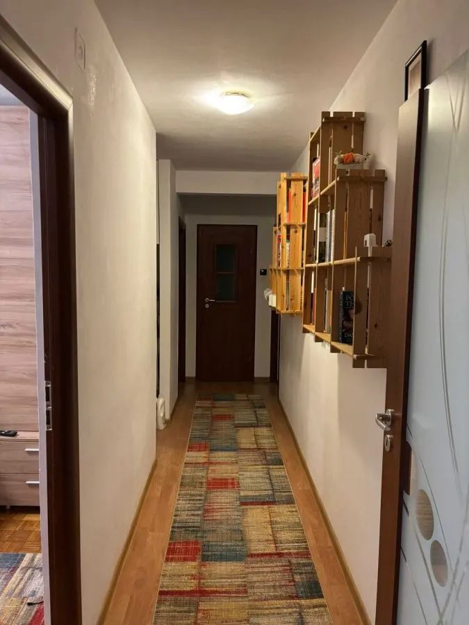 Apartament 4 camere etajul 1 Centrul Civic - foto 6