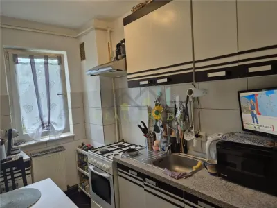 Apartament 2 camere etajul 1 Garii- Faget - foto 3