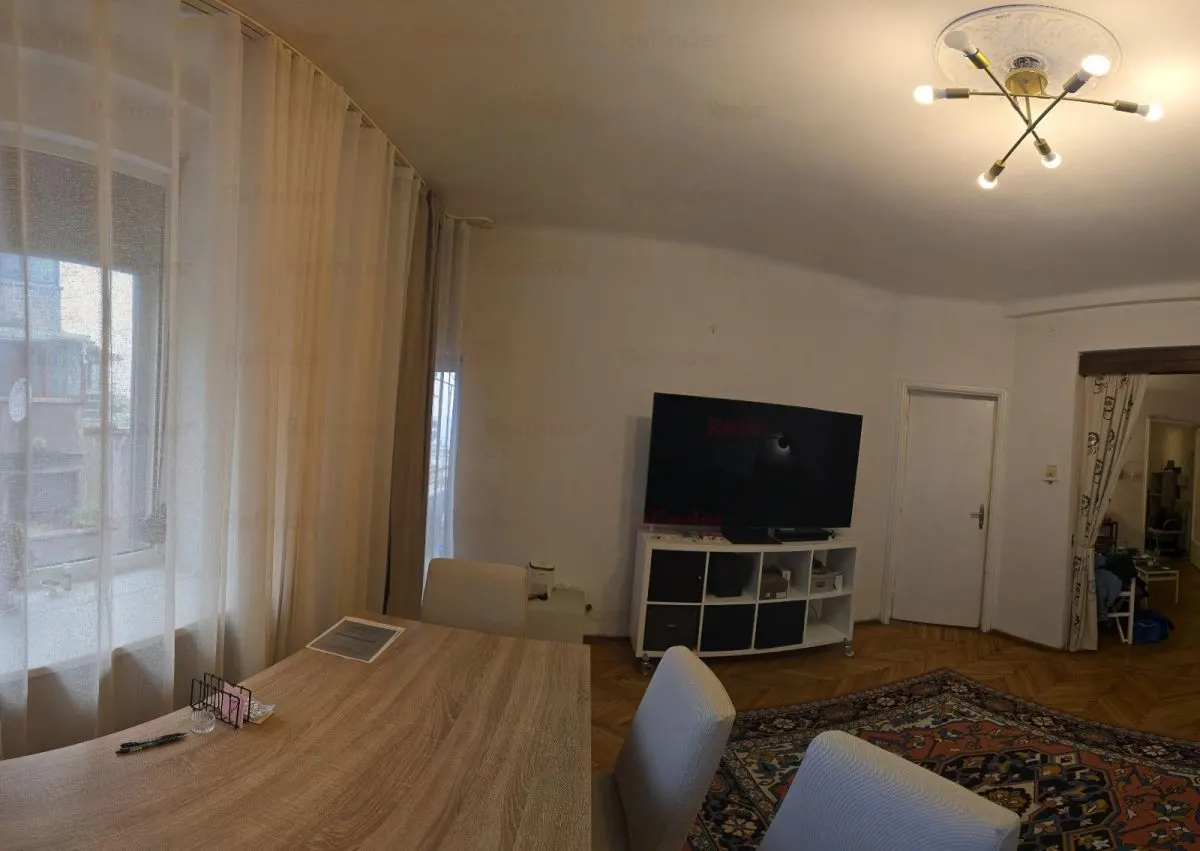 Vanzare apartament 5 camere | Universitate-Bd Carol | etaj 4/6 | interbelic | 140mp utili plus 2 boxe si garaj | - foto 5