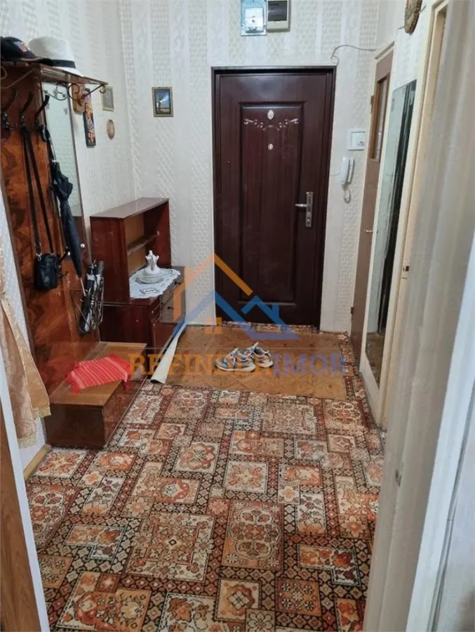 4 camere Brancoveanu Izvorul Crisului, centrala, 81 mp - foto 1