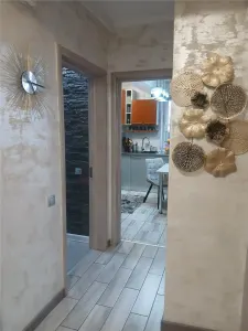 Vanzare apartament 3 camere | Titan | Parcul Teilor | bl 2019 | etaj 1/4 | lift | 77mp utili | 2 bai | mobilat si utilat lux | loc parcare | - foto 18