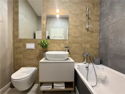 Apartament tip Penthouse, 3 camere, terasa 50mp â€“ Coresi - foto 11