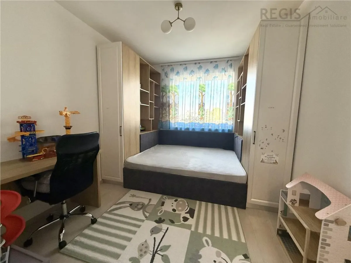 Apartament tip Penthouse, 3 camere, terasa 50mp â€“ Coresi - foto 10