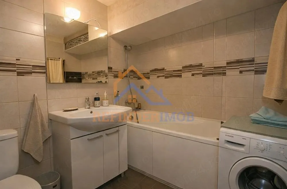 Blv Unirii 2 camere etaj intermediar pozitie foarte buna - foto 4