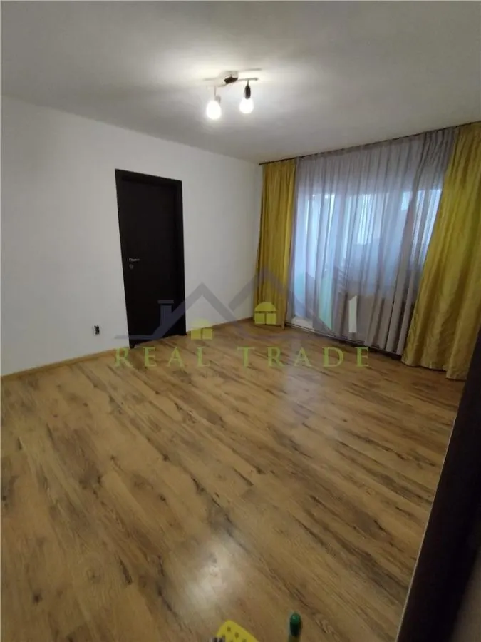 Apartament 2 camere Astra- Piata ( str. Uranus) - foto 3