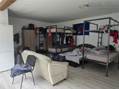 Casa in Centrul Prejmerului - foto 11