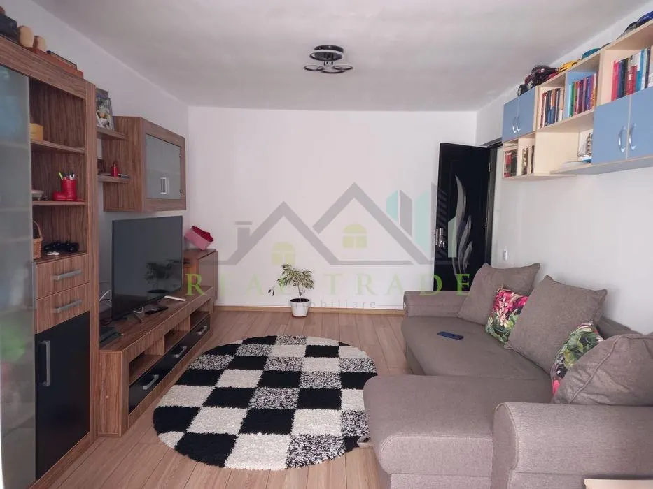 Apartament 2 camere deccomandat etajul 1, Astra - foto 1