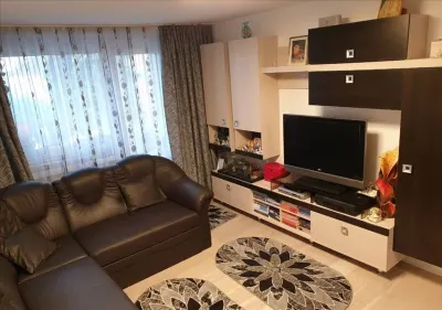 Apartament 4 camere decomandat Tractorul - foto 1