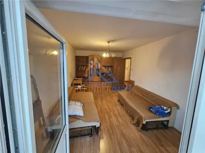 Garsoniera de vanzare, zona Mall Vitan - foto 4