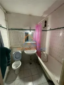 Apartament de vanzare cu 4 camere, zona Ozana - foto 7