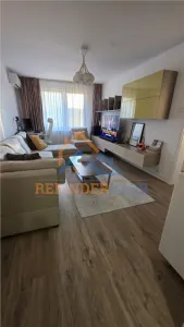 Apartament de vanzare cu 3 camere, zona Piata Alba Iulia - foto 2